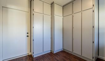 481 N SUNSET Dr, Chandler, AZ 85225