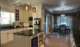 7935 Peacock Rd, Baker, FL 32531