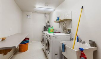 3805 N Malapai Dr, Chino Valley, AZ 86323