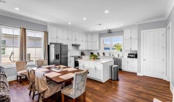 4063 Blue Jay St, Bay St. Louis, MS 39520