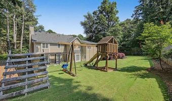 1025 Fairwood Ct NW, Acworth, GA 30101
