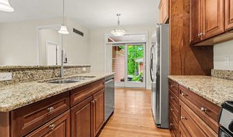 1010 Baldwin Ave, Ann Arbor, MI 48104