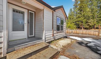1649 Crown Point Pkwy, Cascade, ID 83611
