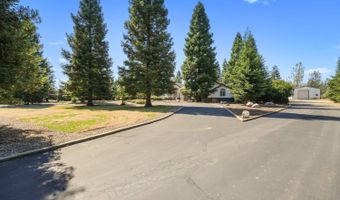15947 Butterfield Ln, Anderson, CA 96007