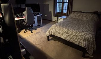 37 Whittlesey Dr 37, Bethel, CT 06801