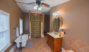 507 Main St N, Abbeville, SC 29620