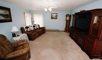 1002 A St, Aurora, NE 68818