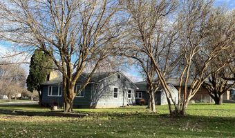 403 W Chestnut St, Almira, WA 99103