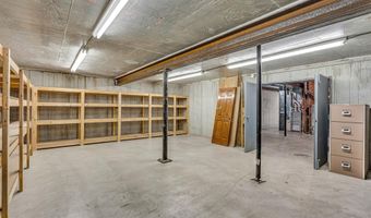 1548 N 800 Rd, Baldwin City, KS 66006