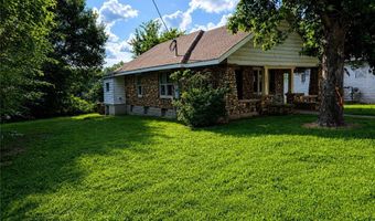 203 N Walnut St, Anderson, MO 64831