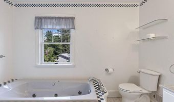70 Winship St, Bath, ME 04530
