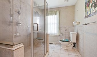 674 E Bay Ave, Barnegat, NJ 08005