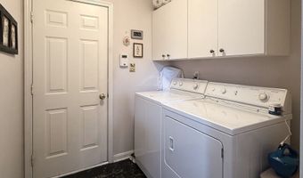 7312 Apple Cross Cir, Avon, IN 46123