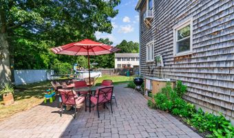 59 Belvedere Dr, Bristol, RI 02809