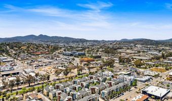 316 Antoni Gln 906, Escondido, CA 92025