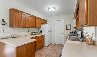 335 Western Blvd, Bayville, NJ 08721