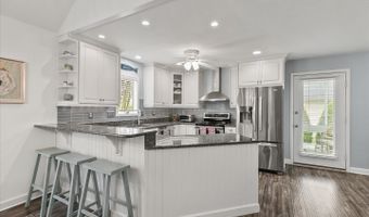 537 CANDLELIGHT Ln, Bethany Beach, DE 19930