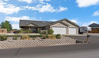 921 Red Rock Rd, Fernley, NV 89408