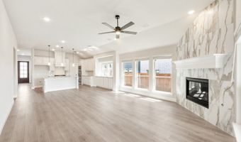 131 Kingfisher Ln, Aledo, TX 76008