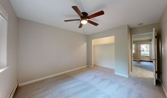 124 Allen Dr 1, Ann Arbor, MI 48103