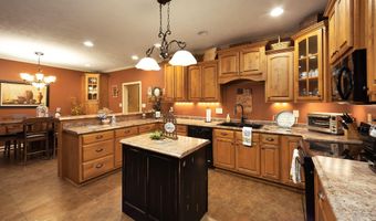 1584 Hawkins Ln, Bells, TN 38006