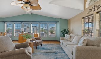 3700 S TOMAHAWK Rd 42, Apache Junction, AZ 85119