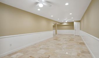 10813 LOCKLAND Rd, Potomac, MD 20854