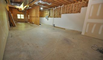 428 STERLING PARK Cir, Alabaster, AL 35007