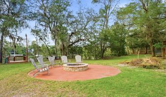 6120 NW 55th St, Bell, FL 32619