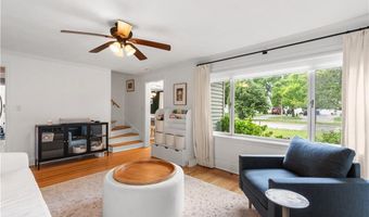 45 Forbes St, East Providence, RI 02915