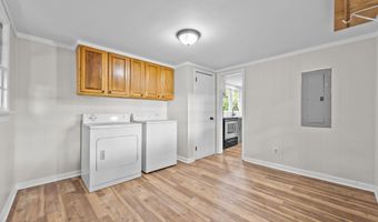 254 Woodland Church Rd, Albertson, NC 28508