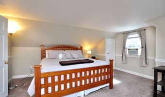 65 Council Ring Dr, Bristol, CT 06010