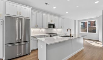 4973 LACHLAN Mews, Alexandria, VA 22304