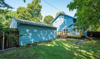 822 7th St, Ames, IA 50010