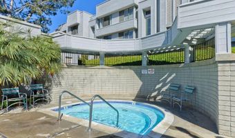 964 Intrepid Ct, Del Mar, CA 92014