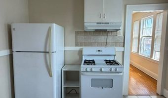 223 Wayne St 2Nd Fl., Bridgeport, CT 06606