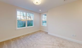 1 Longview Dr 108, Atkinson, NH 03811