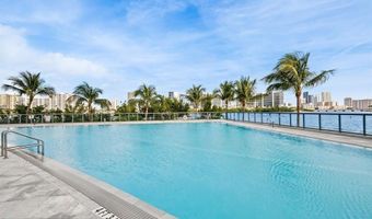 3300 NE 188th St UPH09, Aventura, FL 33180