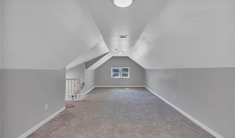 256 E York St, Akron, OH 44310