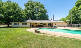 21169 Shelly Ln, Anderson, CA 96007