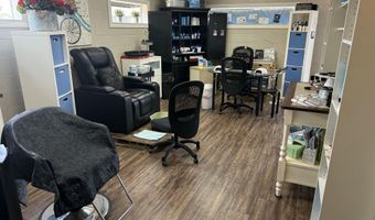 1207 Avenue D, Abernathy, TX 79311
