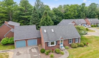 2 Cortland Cir, Bangor, ME 04401