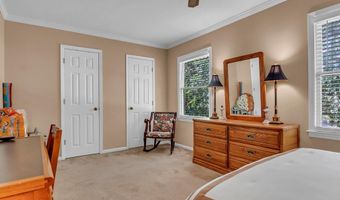 816 Partridge Dr, Albany, GA 31707