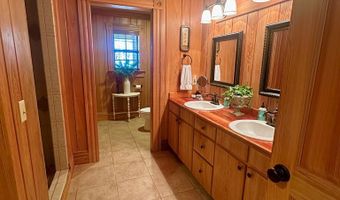 1651 Linden Rd, Apalachicola, FL 32320