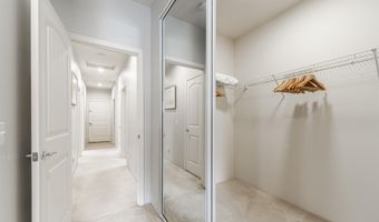 48 Hoku Puhipaka St, Kahului, HI 96732