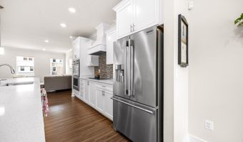 12452 SEA OAKS Ln 5, Berlin, MD 21811