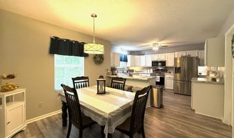 577 Briarwood Ln, Bedford, IN 47421
