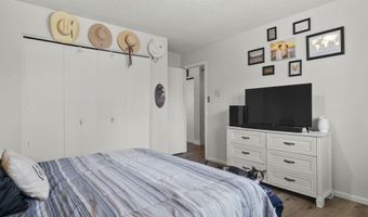 305 WESTERN HILLS Blvd B, Cheyenne, WY 82009