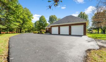 206 S Charity Hts, Bardstown, KY 40004