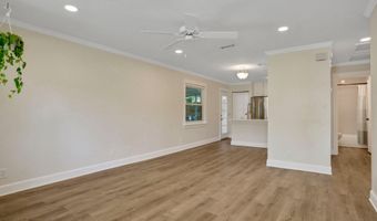 553 DAVID St, Atlantic Beach, FL 32233